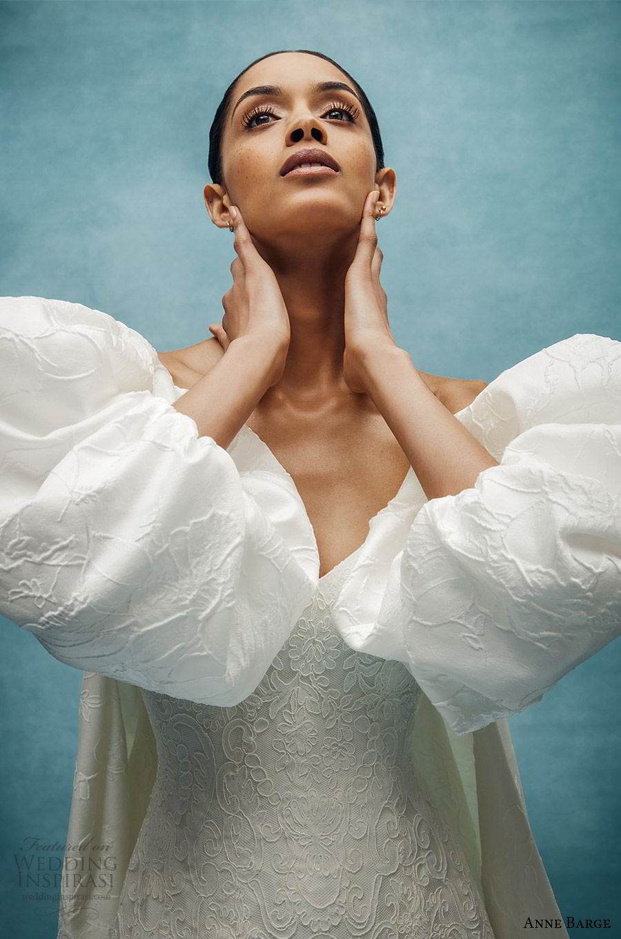 anne barge spring 2020 bridal strapless sweetheart embellished a line wedding dress (2) puff sleeve jacket elegant classic chapel train zv anne barge spring 2020 bridal strapless sweetheart embellished a line wedding dress (2) puff sleeve jacket elegant classic chapel train zv