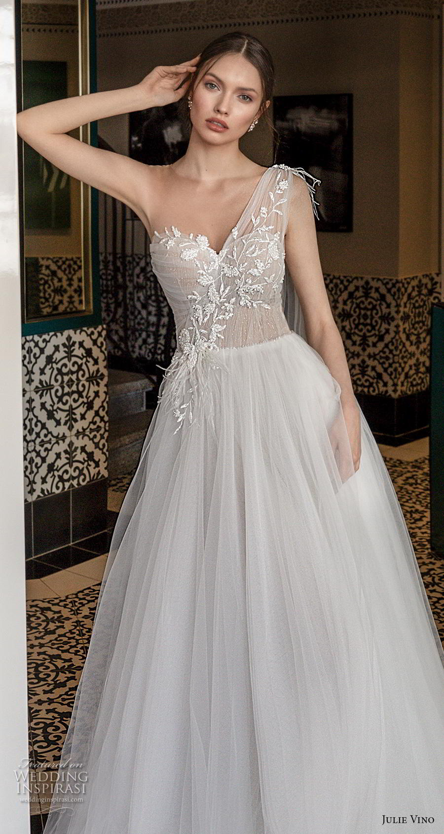 Romanzo by Julie Vino 2020 Wedding Dresses — “The Royal” Bridal ...