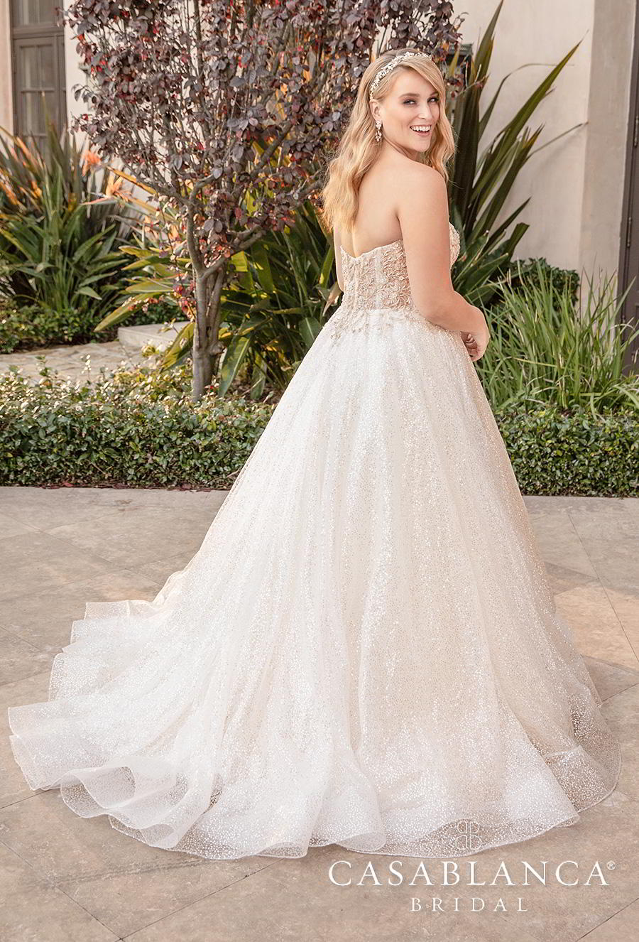 casablanca fall 2019 bridal strapless sweetheart neckline heavily embellished bodice plus size romantic a  line wedding dress mid back short train (2394) bv