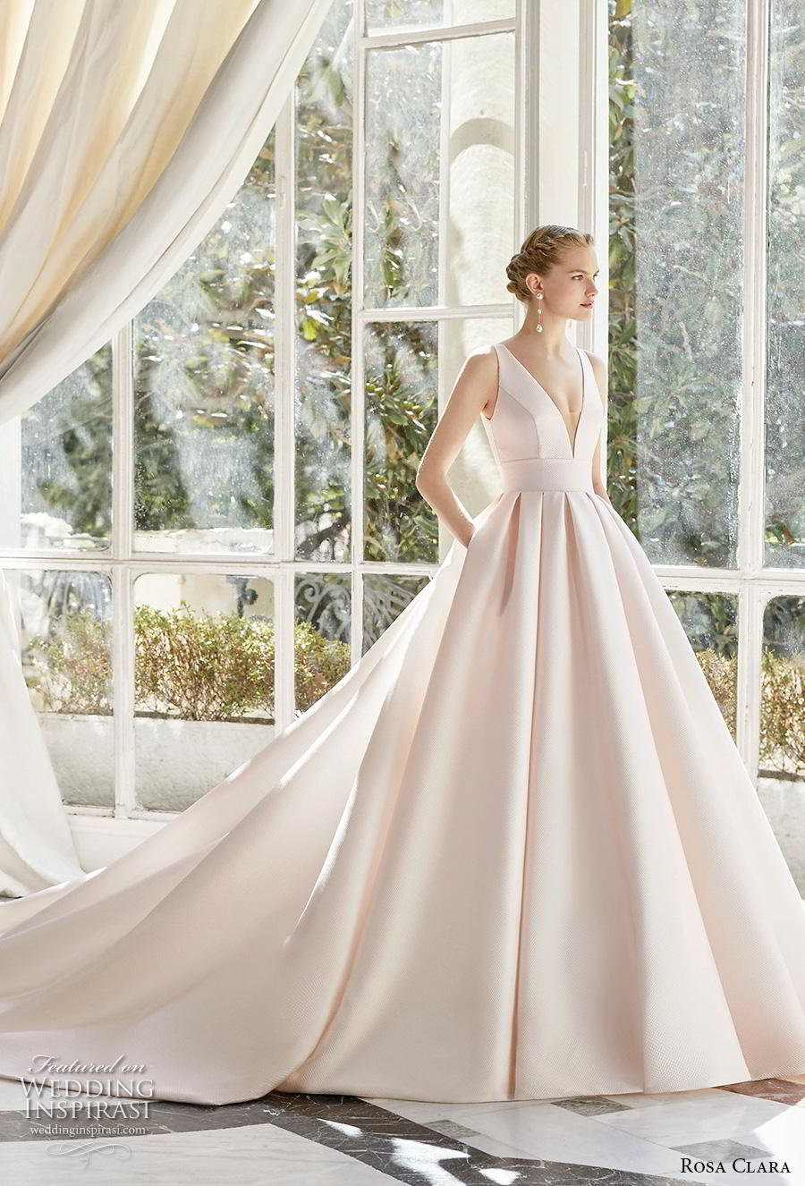 rosa clara 2019 couture bridal sleeveless deep v neck simple minimalist elegant princess blush a  line wedding dress pockets backless royal train (1) mv