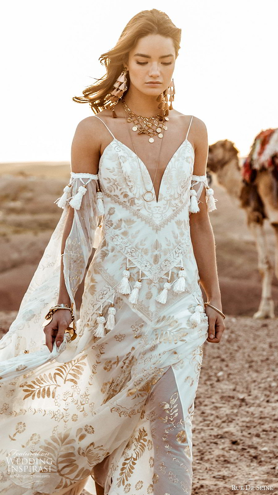 rue de seine 2019 bridal sleeveless thin straps detached long split sleeves sweetheart neckline modified a line wedding dress (8) boho chic romantic gold chapel train mv rue de seine 2019 bridal sleeveless thin straps detached long split sleeves sweetheart neckline modified a line wedding dress (8) boho chic romantic gold chapel train mv