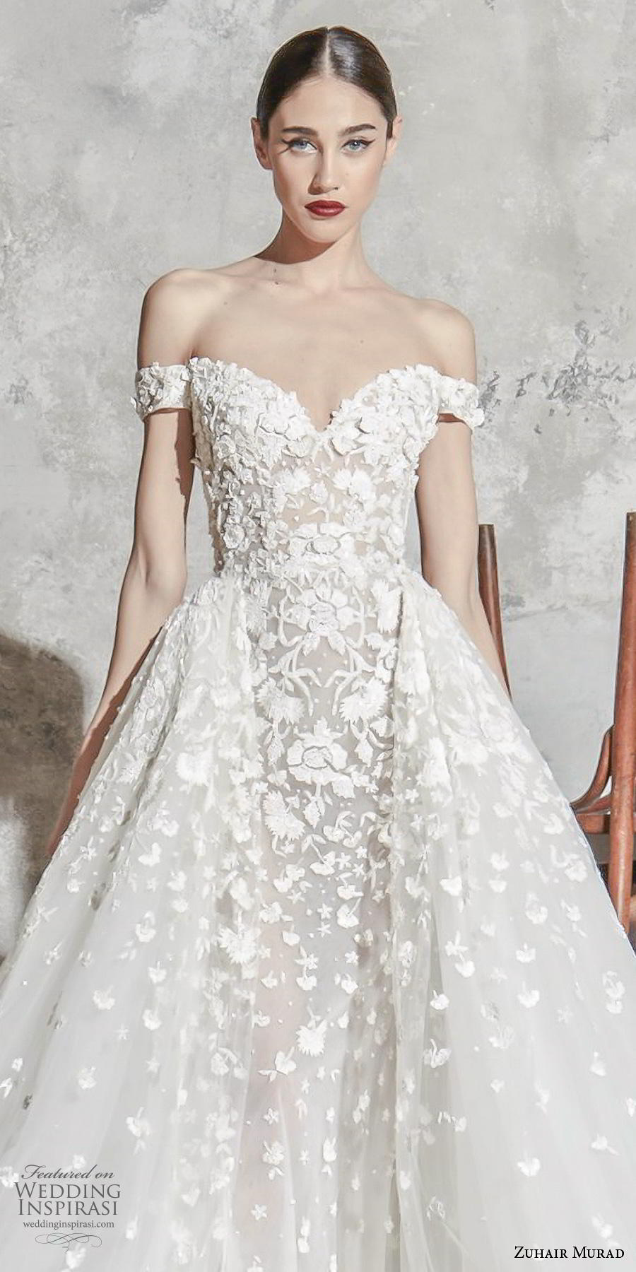 zuhair murad spring 2020 bridal off the shoulder sweetheart neckline full embellishment princess romantic a  line wedding dress overskirt (1) zv