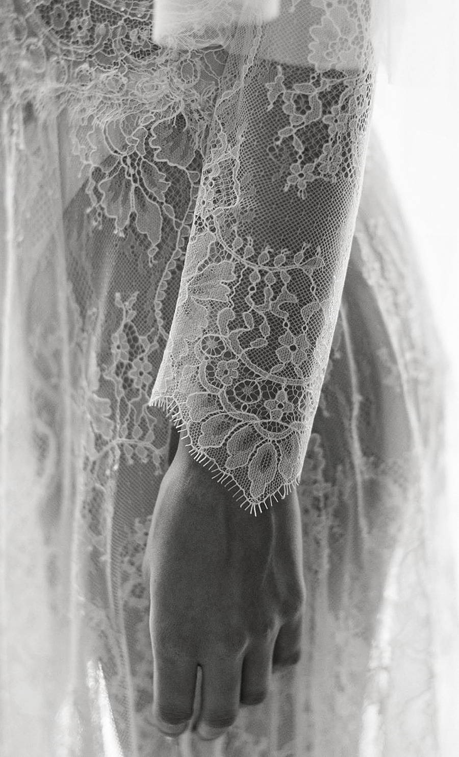 alon livne 2019 bridal real bride illusion long puff sleeves v neckline soft a line sheer wedding gown (8) zv