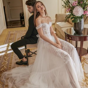 eisen stein fall 2020 bridal off the shoulder sweetheart neckline heavily embellished bodice bustier romantic soft a  line wedding dress mid back medium train (1) mv