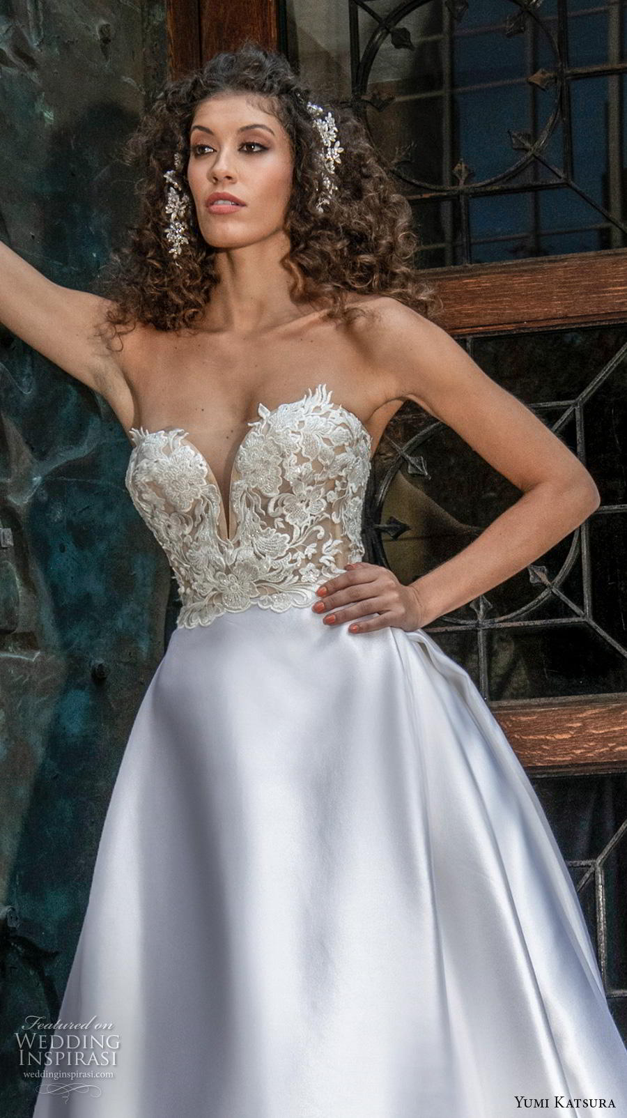 yumi katsura fall 2020 bridal strapless deep sweetheart neckline heavily embellished bodice satin skirt glamorous sexy a  line wedding dress (4) zv