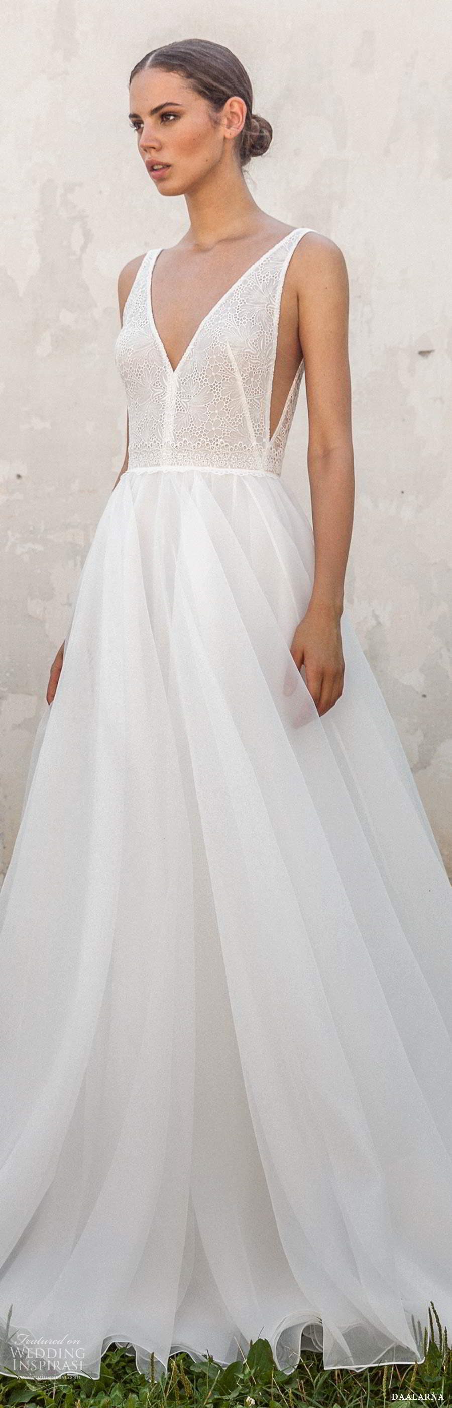 daalarna fall 2020 bridal sleeveless straps v neckline embellished bodice a line ball gown wedding dress chapel train (22) mv