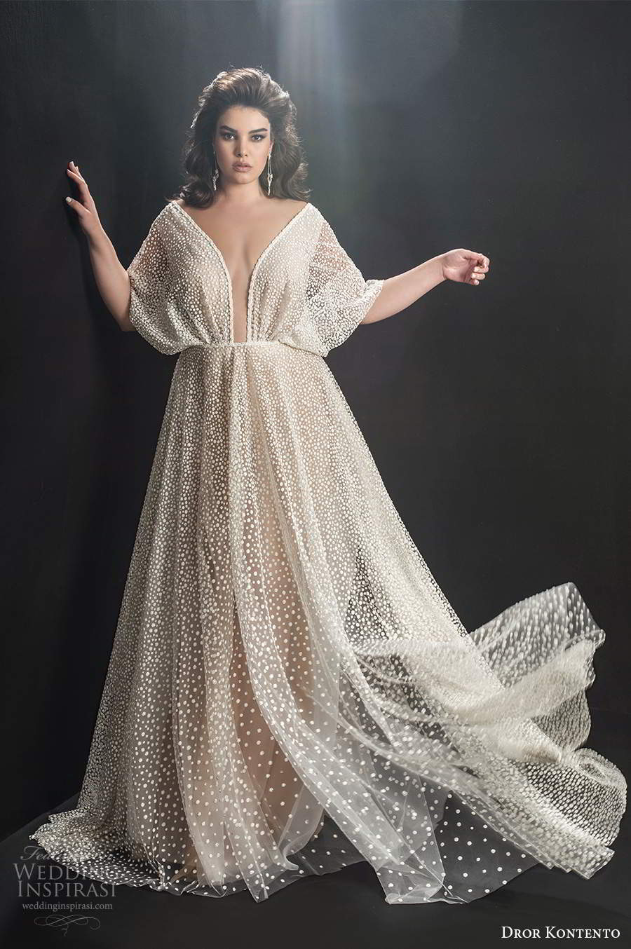 dror kontento 2019 bridal kaftan sleeve plunging v neckline fully embellished glitzy a line ball gown wedding dress sweep train (7) mv