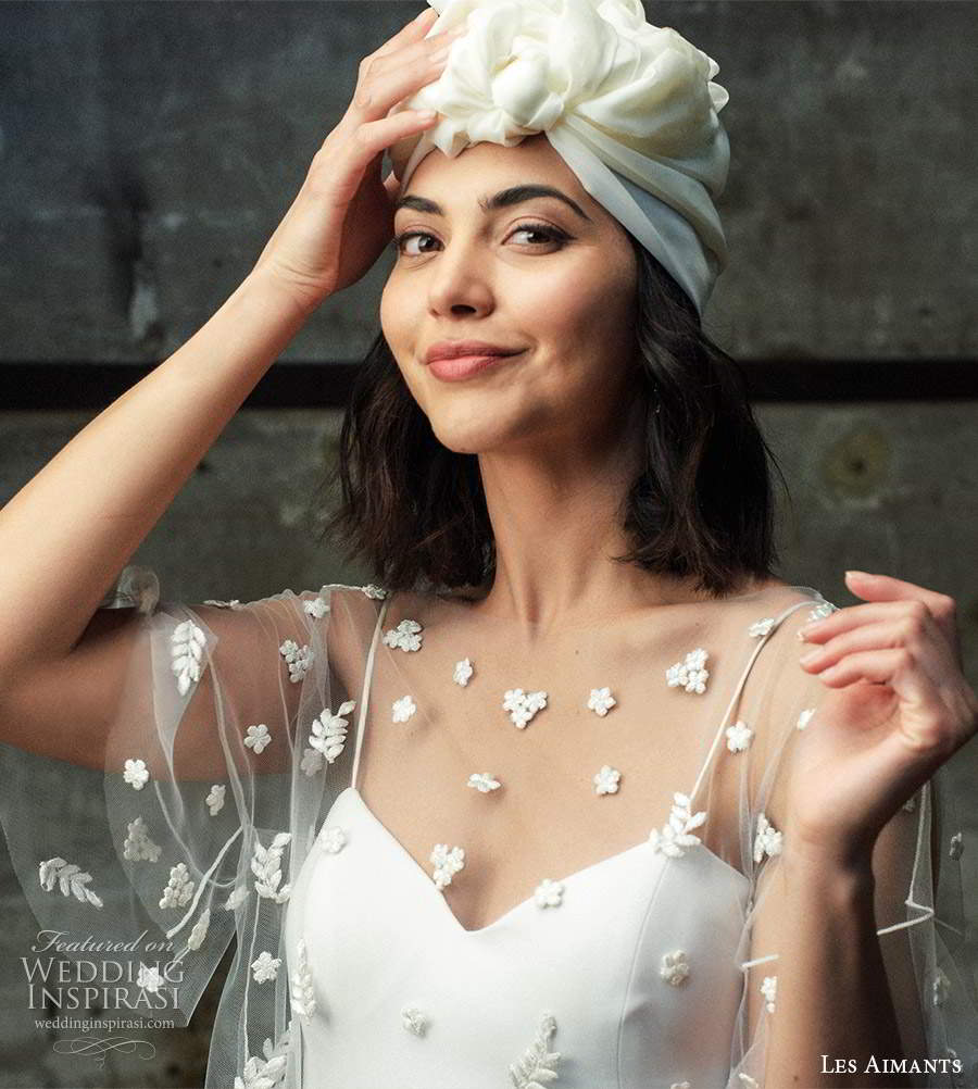 les aimants 2019 bridal sleeveless thin straps semi sweetheart neckline clean bodice fit flare mermaid wedding dress illusion flutter sleeves capelet sheer skirt chapel train (10) zv les aimants 2019 bridal sleeveless thin straps semi sweetheart neckline clean bodice fit flare mermaid wedding dress illusion flutter sleeves capelet sheer skirt chapel train (10) zv