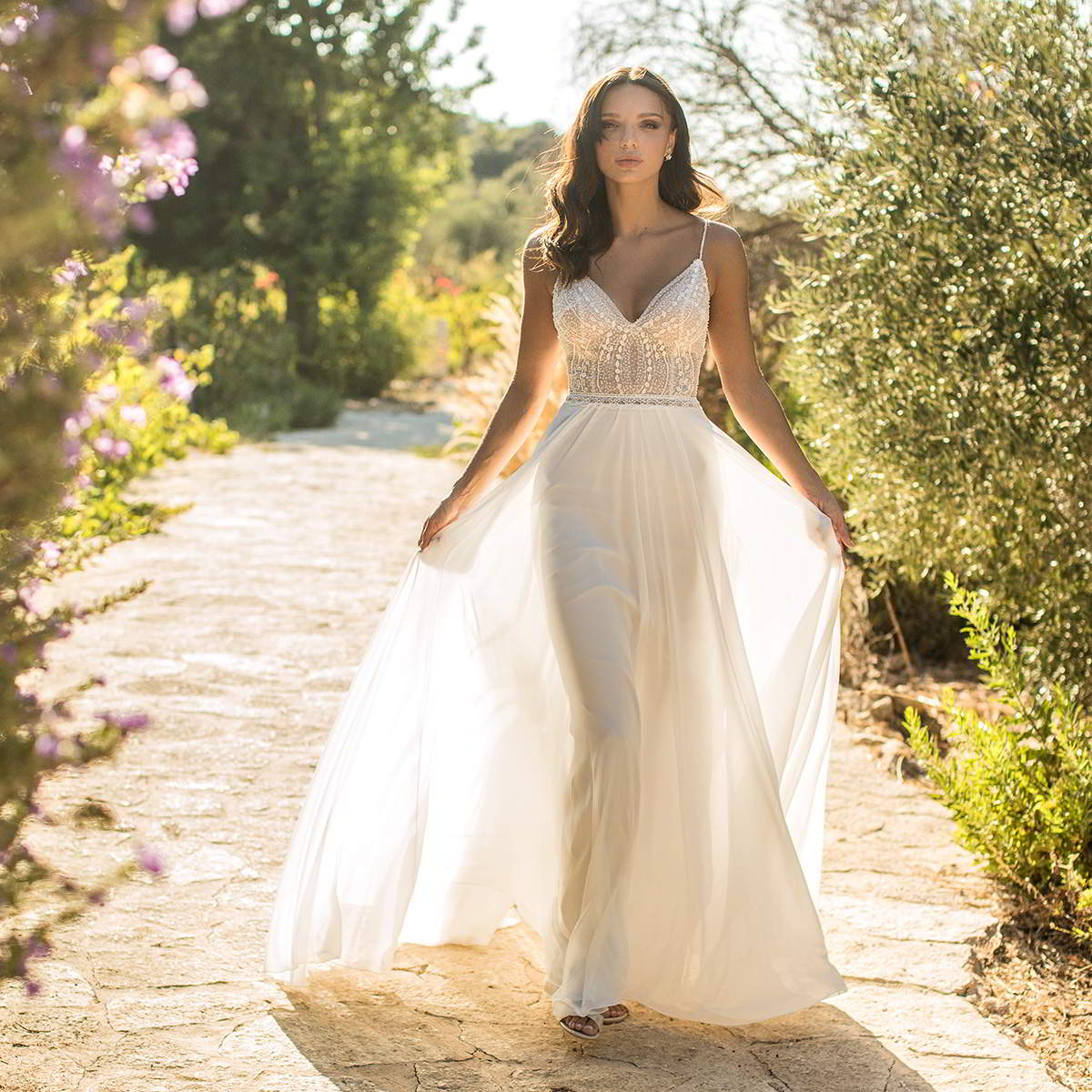 solo merav fall 2020 bridal collection featured on wedding inspirasi thumbnail