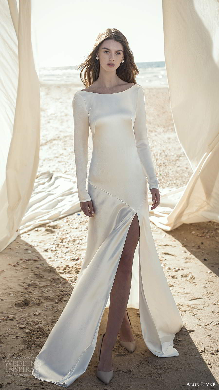 alon livne fall 2020 bridal long sleeves bateau neckline clean minimalist sheath a line wedding dress slit skirt (10) mv