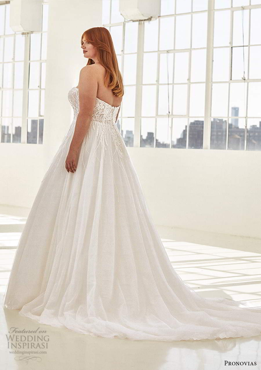 pronovias 2020 ashley graham x bridal strapless sweetheart neckline embellished bodice a line ball gown wedding dress chapel train (5) bv