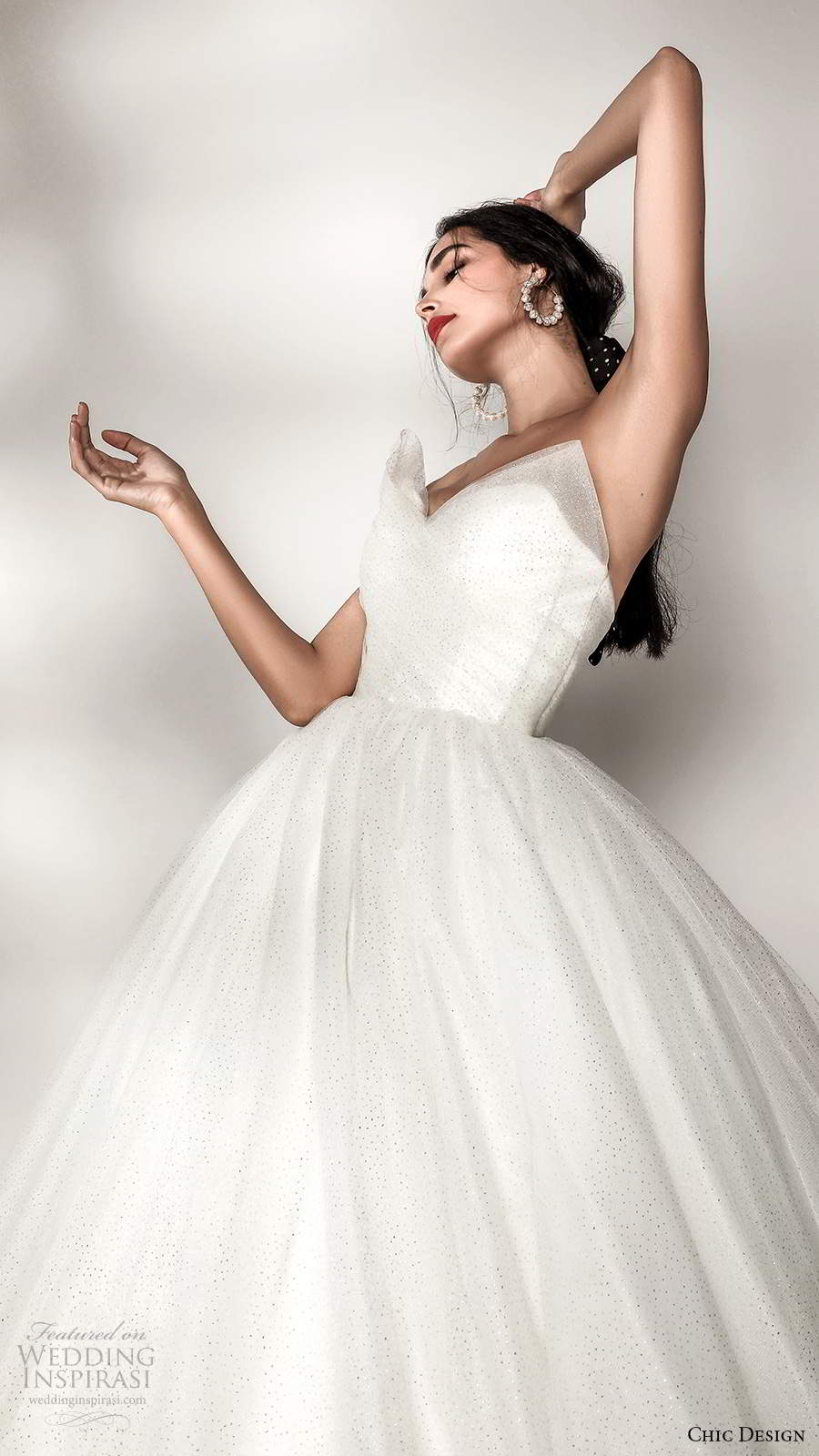 chic design 2020 bridal strapless sweetheart neckline ruched bodice a line ball gown wedding dress chapel train (4) zv