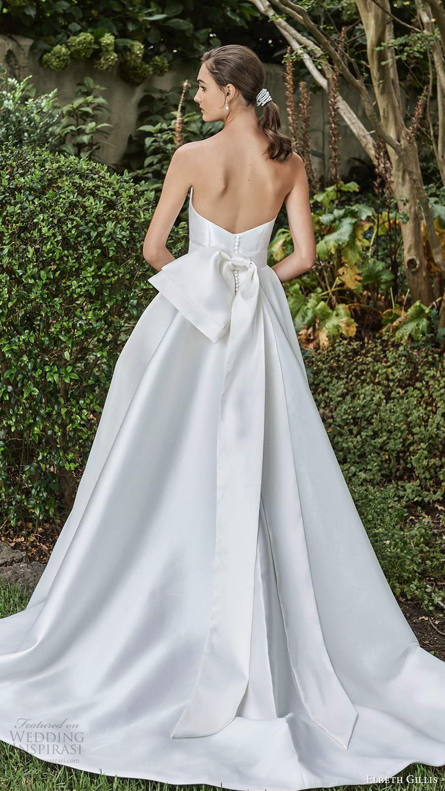 elbeth gillis 2021 bridal strapless straight across clean minimalist a line ball gown wedding dress slit skirt chapel train (10) bv