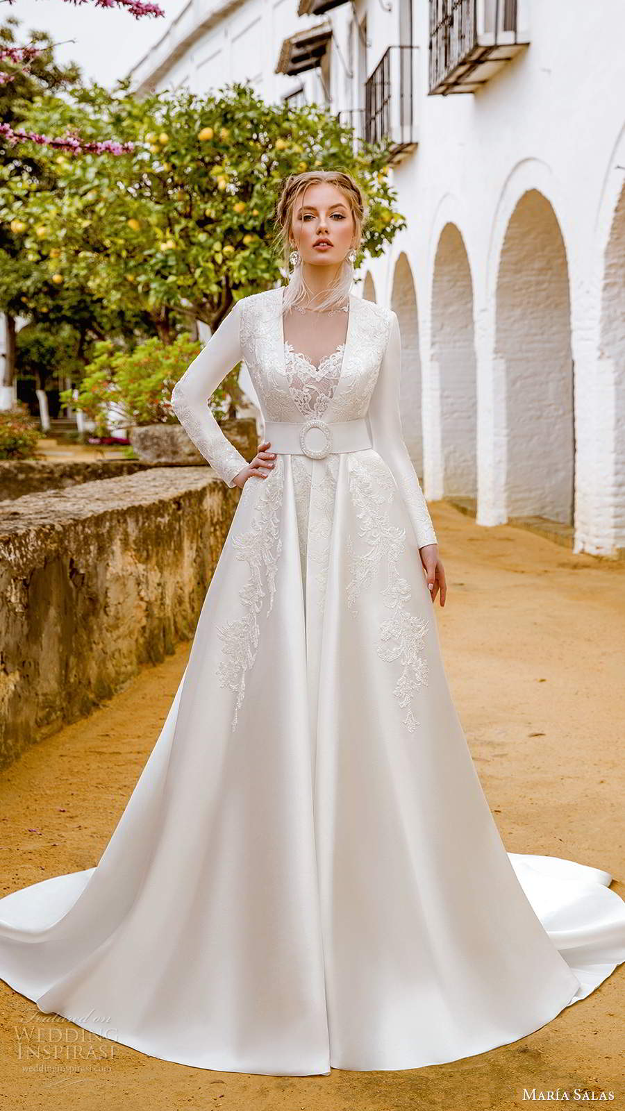 maria salas 2019 bridal sleeveless straps sweetheart neckline fully embellished fit flare sheath lace wedding dress chapel train jacket (13) mv