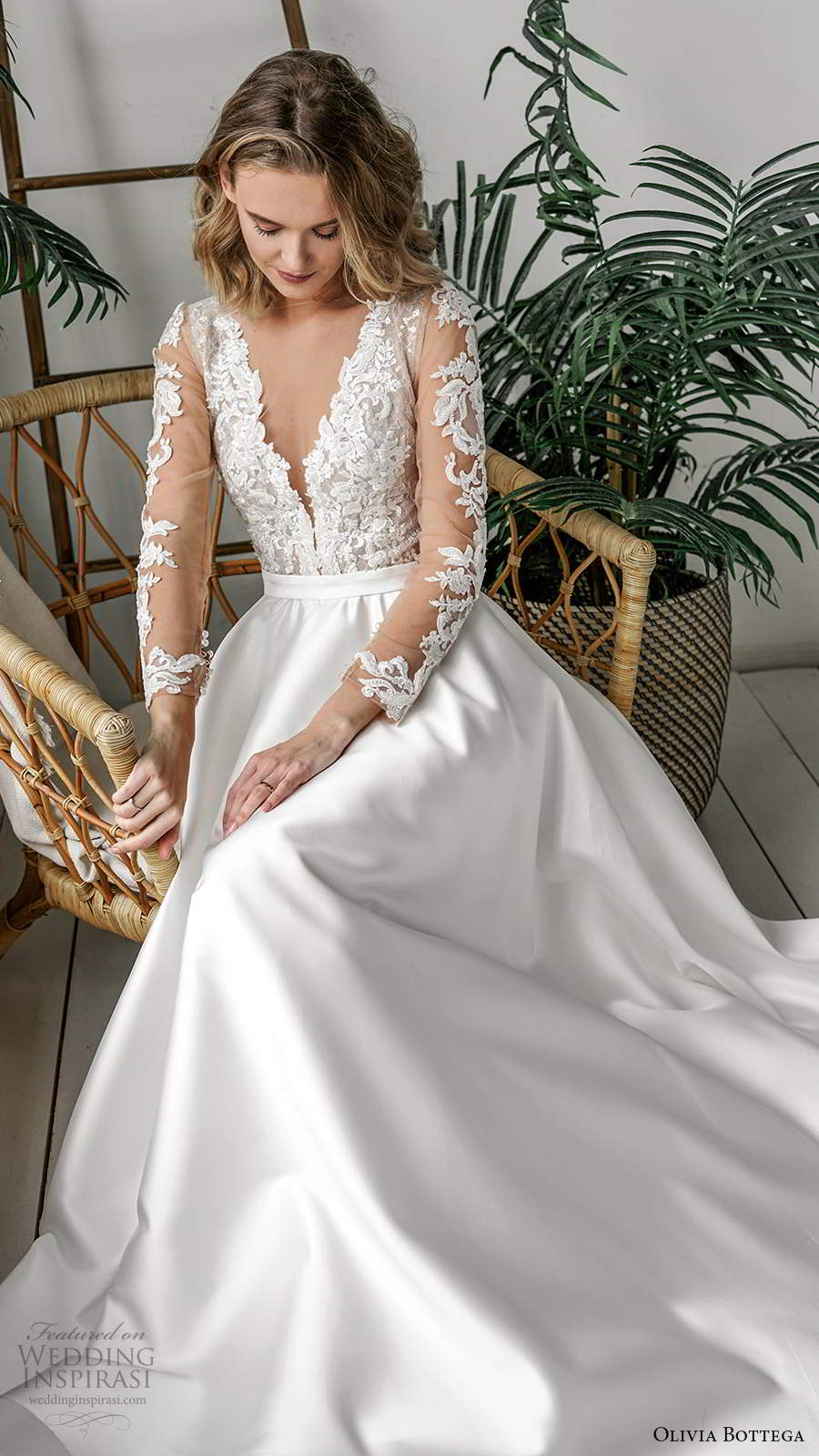 olivia bottega 2021 bridal illusion long sleeves v neckline heavily embellished lace bodice clean skirt a line ball gown wedding dress (2) zv
