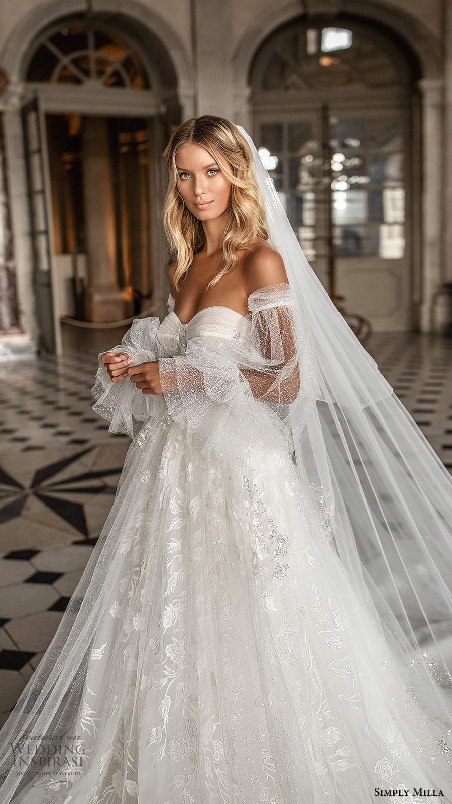 Long Sleeve Lace Ball Gown Wedding Dress | Kleinfeld Bridal