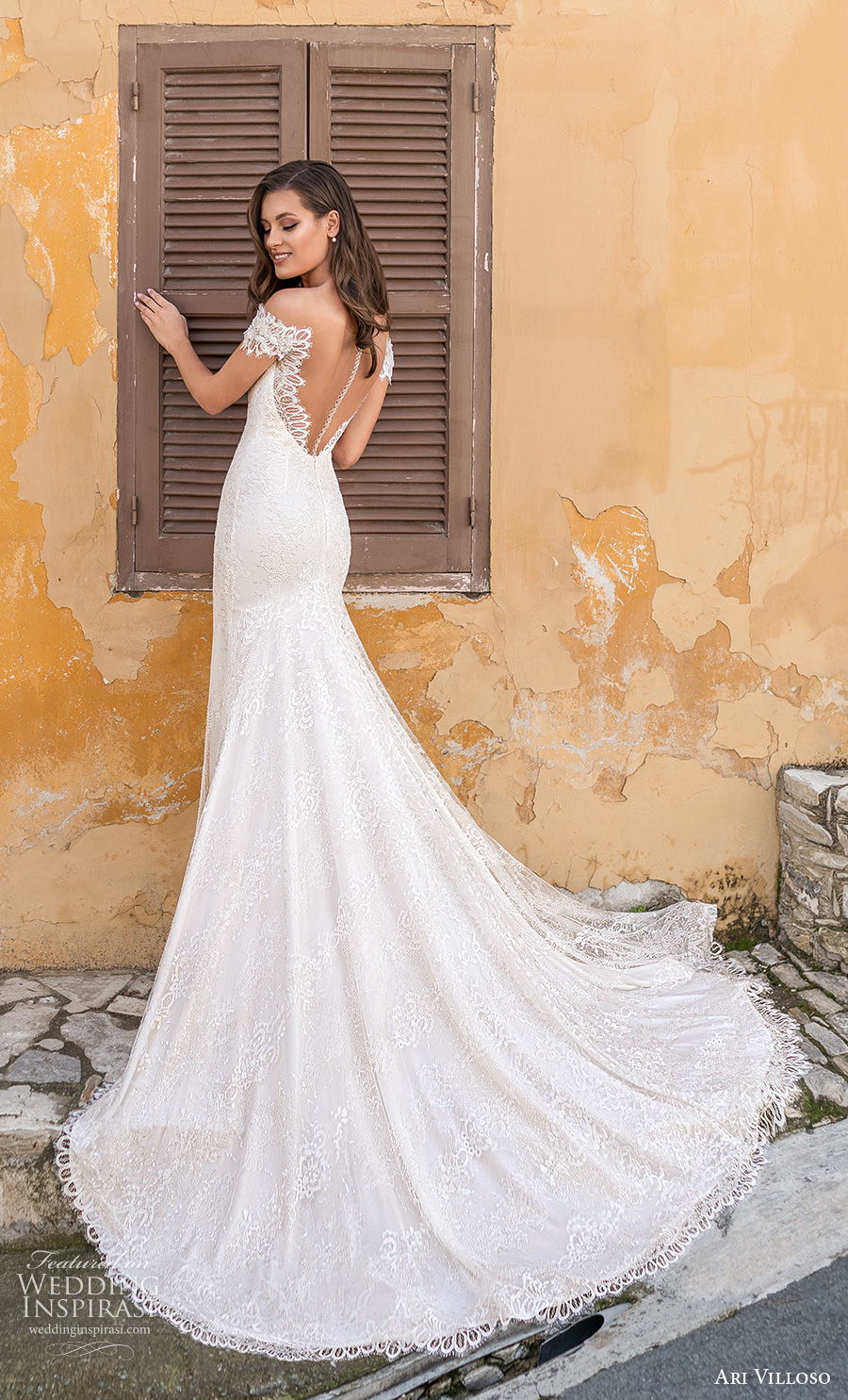 ari villoso 2021 bridal off the shoulder sweetheart neckline full embellishment elegant mermaid wedding dress sheer button v back chapel train (4) bv