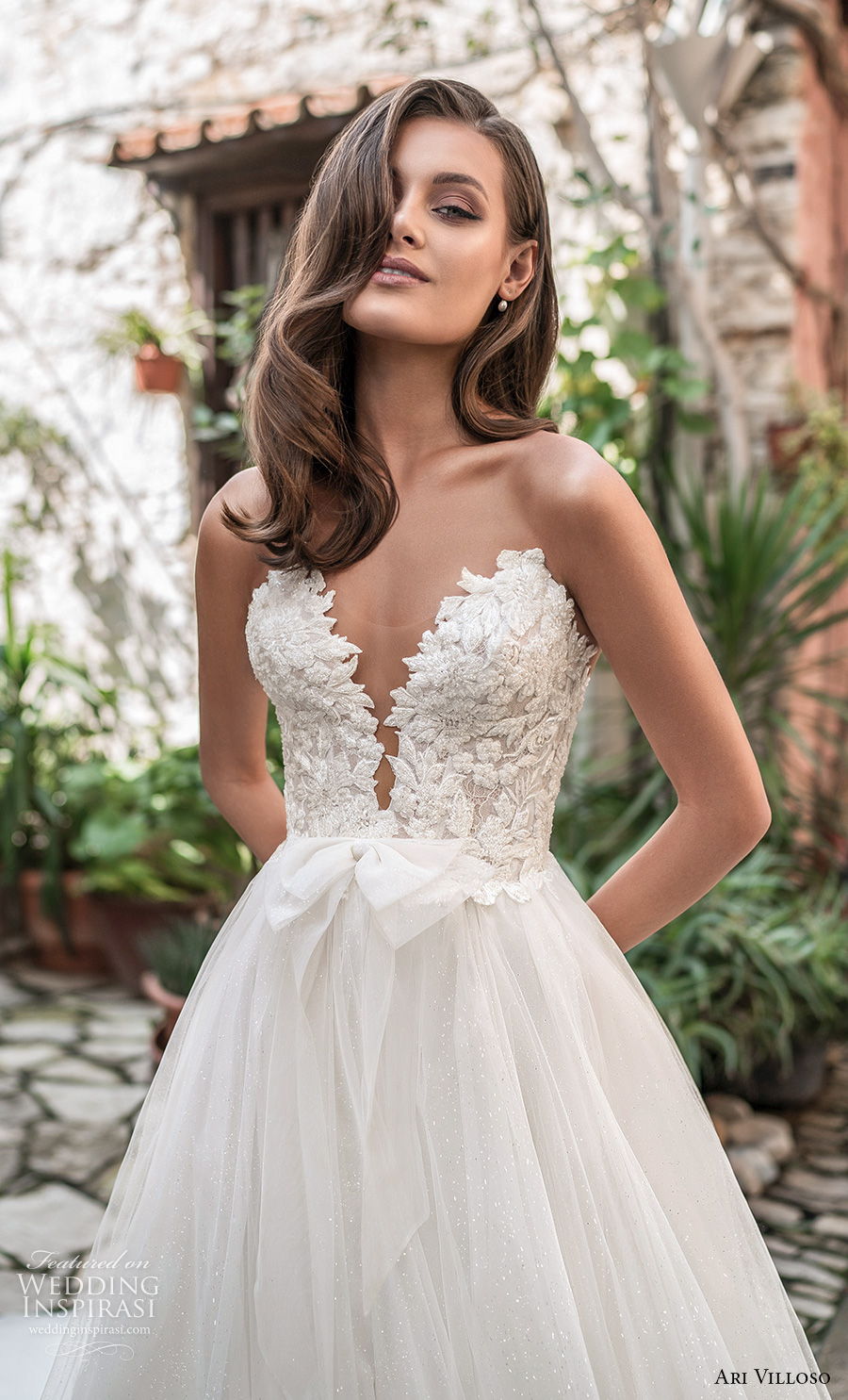 ari villoso 2021 bridal strapless deep sweetheart neckline heavily embellished bodice romantic a line wedding dress mid back chapel train (1) zv ari villoso 2021 bridal strapless deep sweetheart neckline heavily embellished bodice romantic a line wedding dress mid back chapel train (1) zv