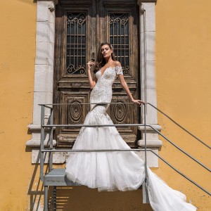 ari villoso 2021 bridal wedding inspirasi featured wedding gowns dresses and colelction
