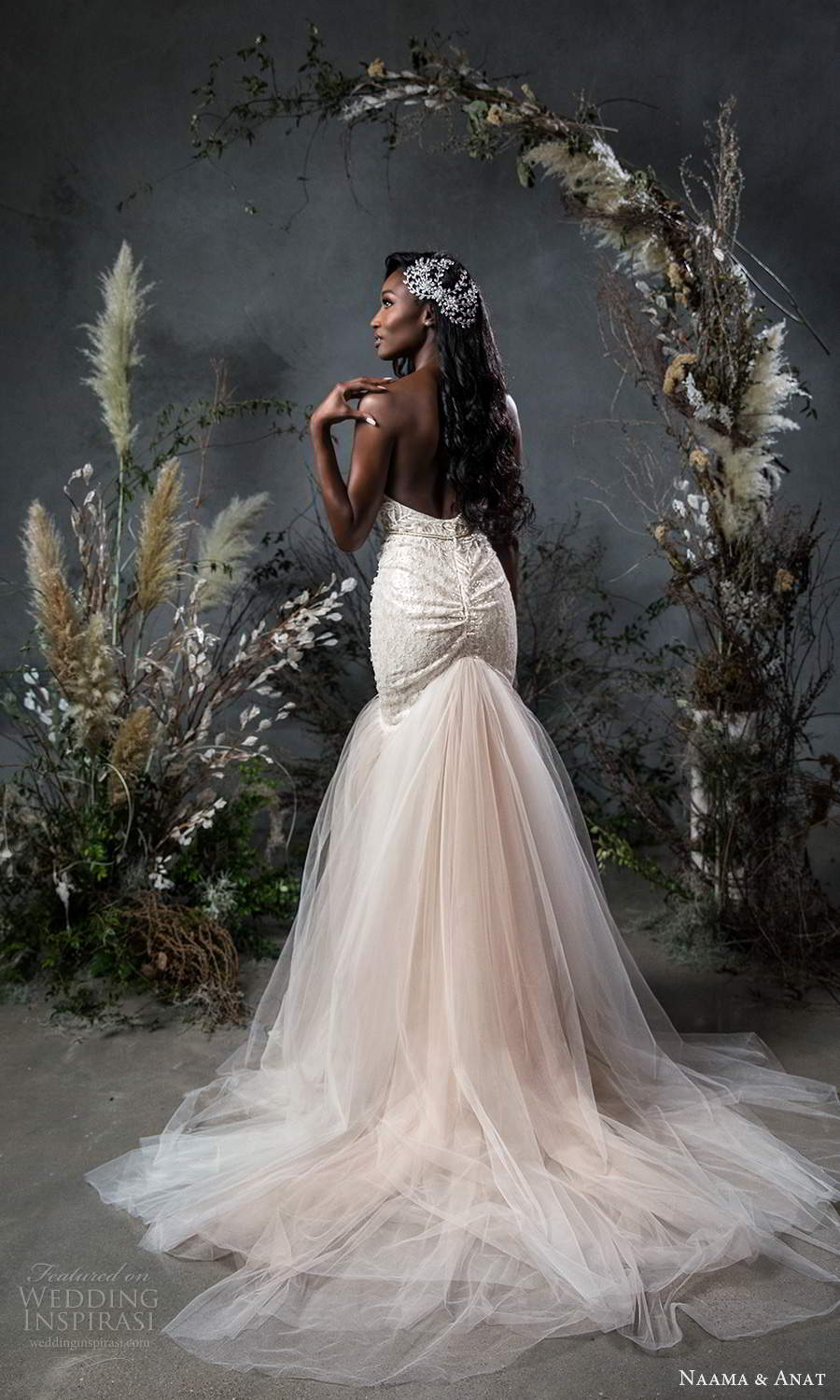 naama anat fall 2020 bridal strapless sweetheart neckline fully embellished fit flare mermaid wedding dress chapel train blush (11) bv naama anat fall 2020 bridal strapless sweetheart neckline fully embellished fit flare mermaid wedding dress chapel train blush (11) bv