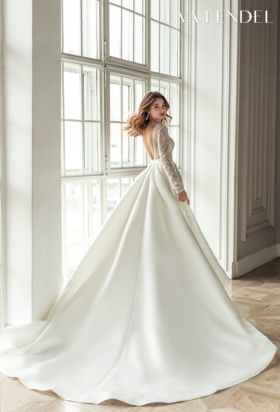 eva lendel 2021 bridal long sleeves deep v neck heavily embellished bodice slit skirt glamorous sexy a  line wedding dress low v back chapel train (amber) bv