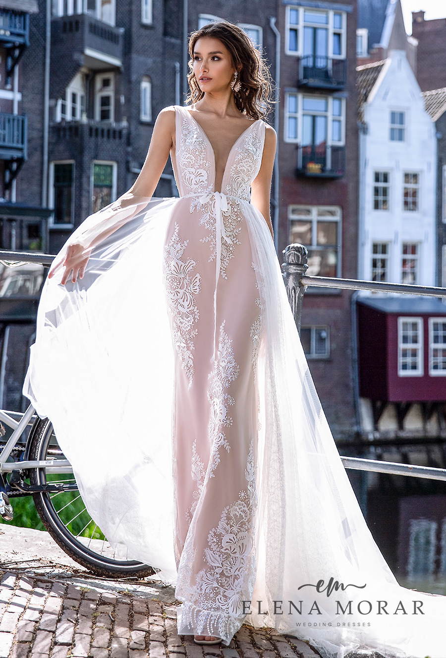 elena morar 2021 rotterdam bridal sleeveless deep plunging v neck full embellishment romantic soft a line wedding dress chapel train (rm003) mv