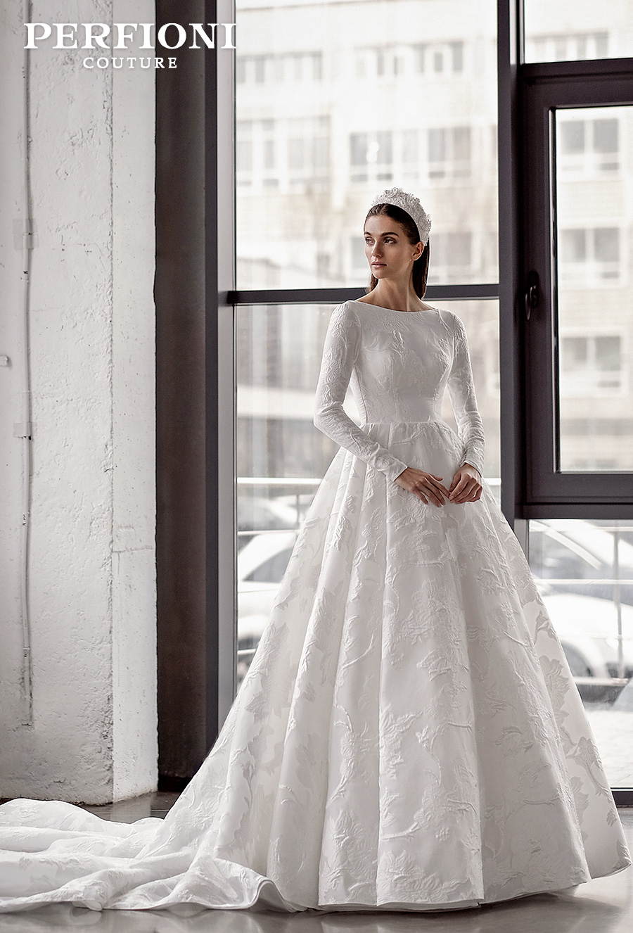 Women's High Neck Full Sleeves Lace Up Luxury Wedding Dress