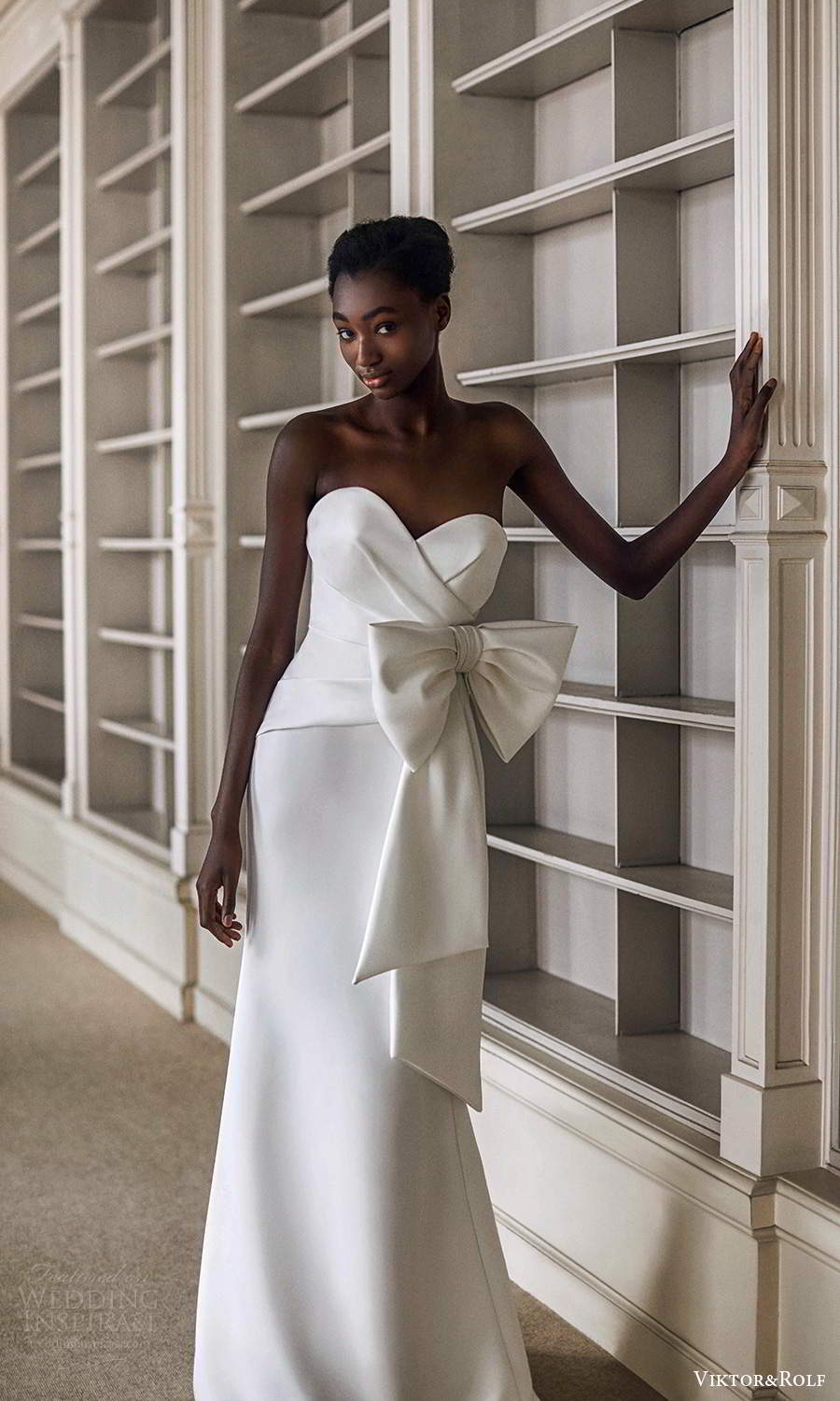 viktor rolf spring 2021 bridal strapless sweetheart neckline bow waist fit flare mermaid wedding dress (16) mv viktor rolf spring 2021 bridal strapless sweetheart neckline bow waist fit flare mermaid wedding dress (16) mv