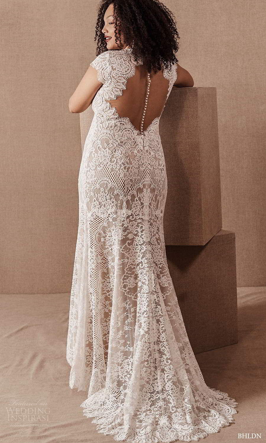 bhldn 2020 bridal plus size cap sleeves plunging v neckline fully embellished lace fit flare trumpet mermaid wedding dress (5) bv