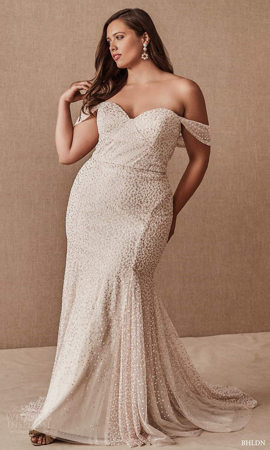 bhldn 2020 bridal plus size off shoulder straps sweetheart neckline fully embellished trumpet mermaid wedding dress chapel train (8) mv