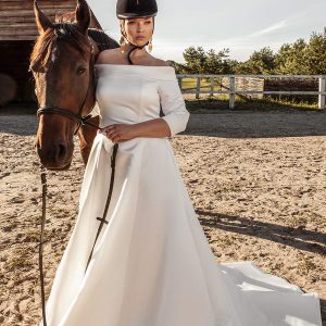 ariamo 2021 plus bridal 3 quarter sleeves off shoulder neckline clean minimalist a line ball gown wedding dress (13) mv