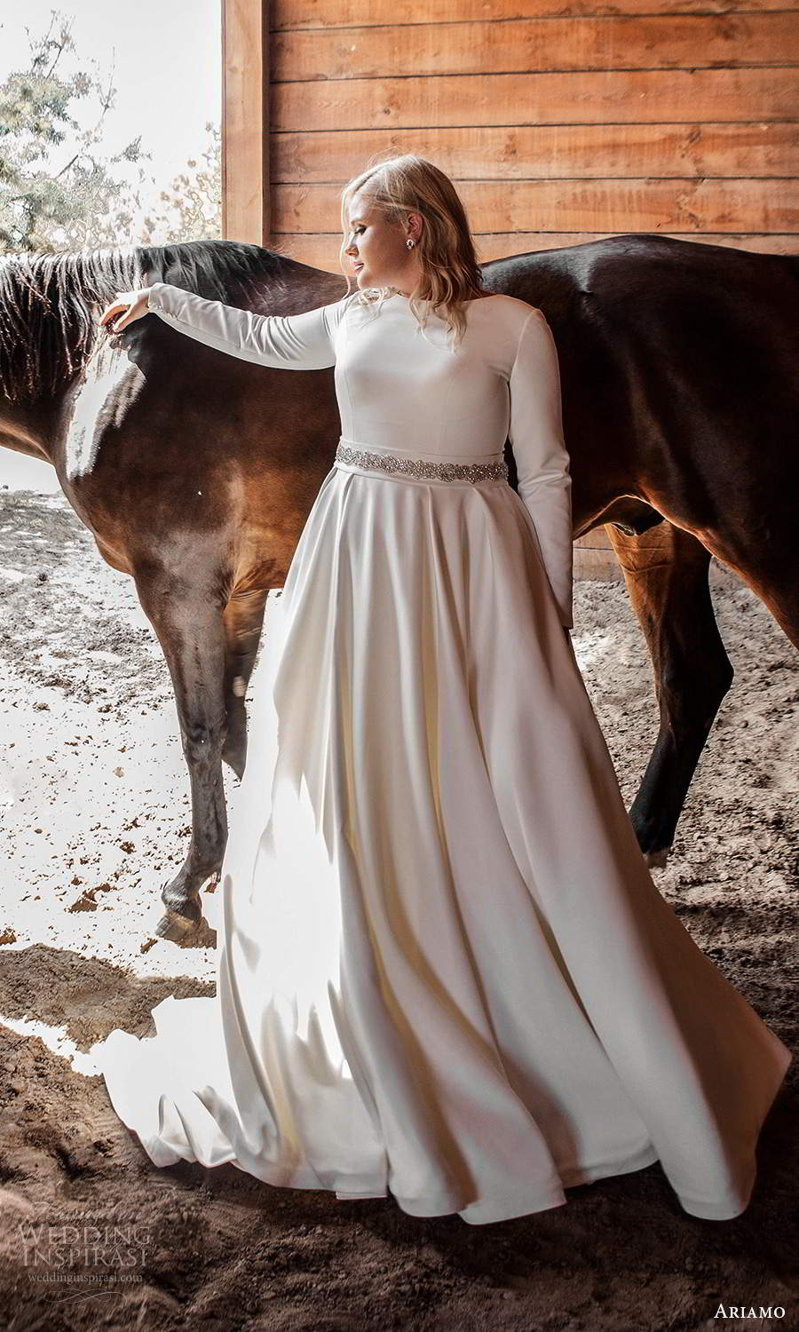 ariamo 2021 plus bridal long sleeves jewel neckline clean minimalist a line ball gown wedding dress chapel train (1) mv