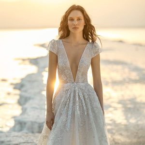 eisen stein fall 2021 bridal collection featured on wedding inspirasi thumbnail