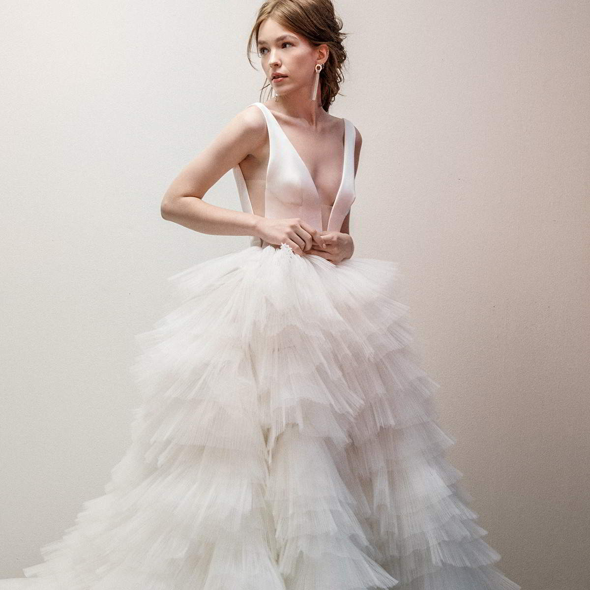 rivini rita vinieris fall 2021 bridal collection featured on wedding inspirasi thumbnail