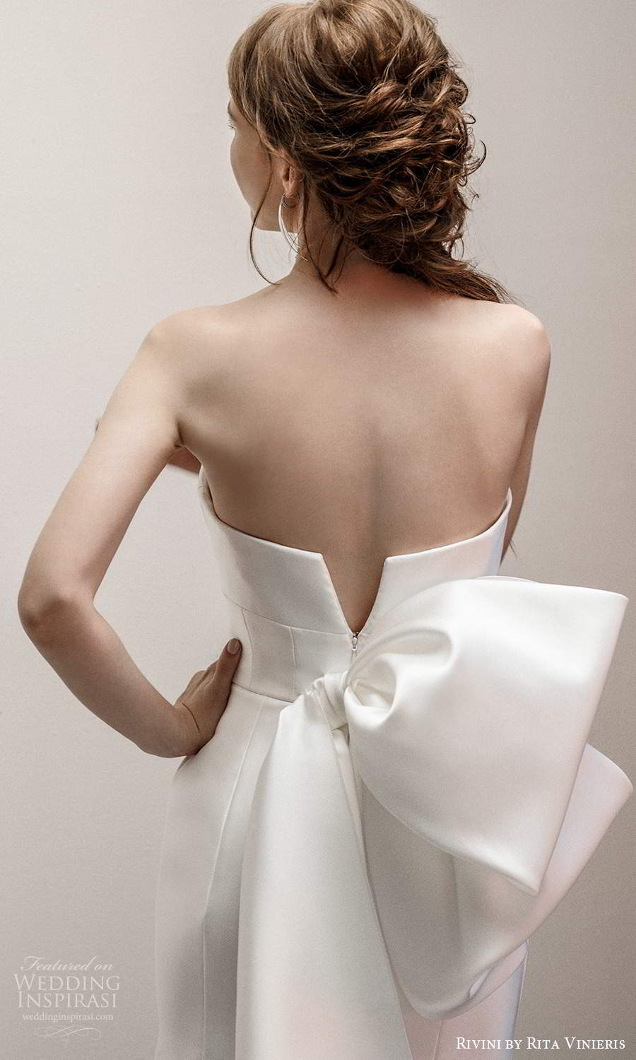 rivini rita vinieris fall 2021 bridal strapless sweetheart neckline clean minimalist fit flare mermaid wedding dress bow back chapel train (10) zbv rivini rita vinieris fall 2021 bridal strapless sweetheart neckline clean minimalist fit flare mermaid wedding dress bow back chapel train (10) zbv