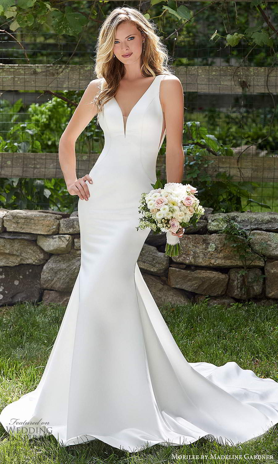 morilee madeline gardner spring 2021 bridal sleeveless thick straps plunging v necklnie clean minimalistmodern fit flare mermaid wedding dress chapel train (4) mv