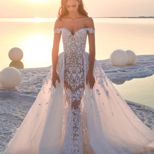 30 Incredible Wedding Dresses That Went Viral This Year | Wedding Inspirasi