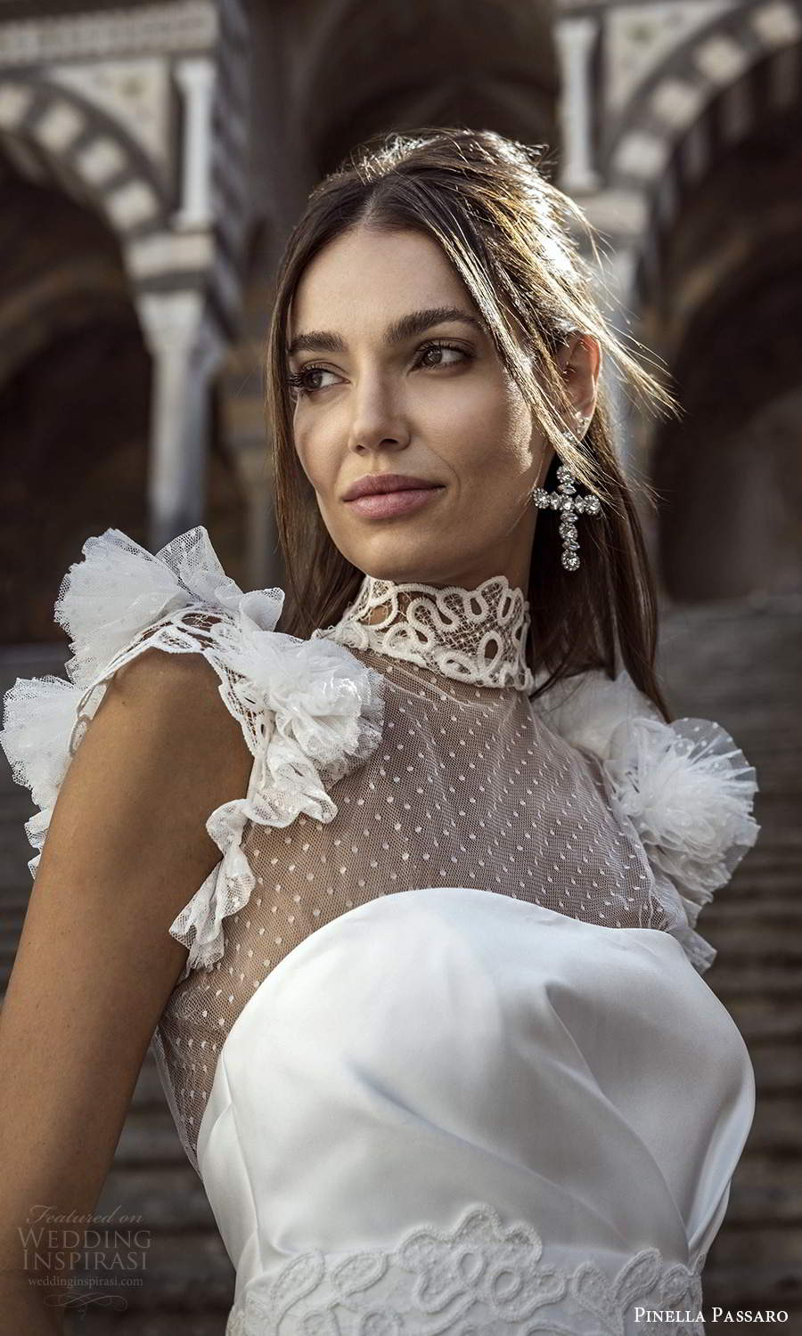 pinella passaro 2021 bridal flutter cap sleeves sheer high neck sweetheart neckline clean bodice a line ball gown wedding dress chapel train (3) zv pinella passaro 2021 bridal flutter cap sleeves sheer high neck sweetheart neckline clean bodice a line ball gown wedding dress chapel train (3) zv