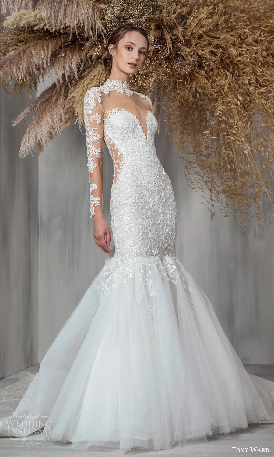 tony ward 2021 bridal sheer long sleeves high sweetheart neckline embellished bodice fit flare mermaid wedding dress chapel train (2) mv tony ward 2021 bridal sheer long sleeves high sweetheart neckline embellished bodice fit flare mermaid wedding dress chapel train (2) mv