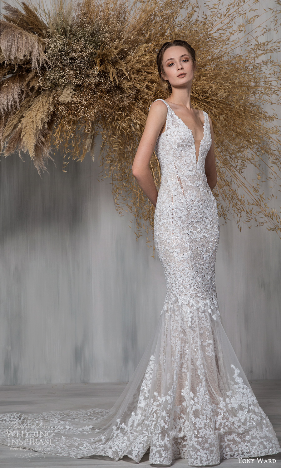 tony ward 2021 bridal sleeveless straps plunging v neckline fully embellished fit flare mermaid wedding dress chapel train (25) mv tony ward 2021 bridal sleeveless straps plunging v neckline fully embellished fit flare mermaid wedding dress chapel train (25) mv