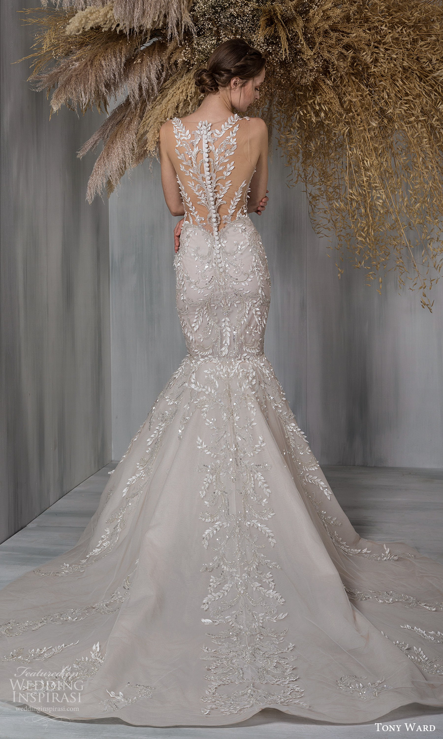 tony ward 2021 bridal sleeveless straps plunging v neckline fully embellished fit flare mermaid wedding dress chapel train illusion back (9) mv tony ward 2021 bridal sleeveless straps plunging v neckline fully embellished fit flare mermaid wedding dress chapel train illusion back (9) mv