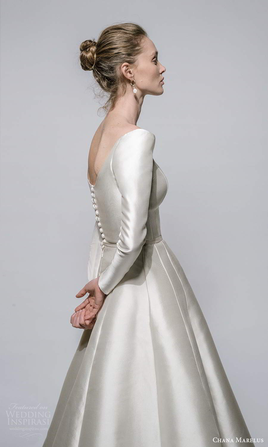 chana marelus 2021 bridal long sleeves scalloped neckline clean minimalist a line ball gown wedding dress pockets scoop back (2) zsv