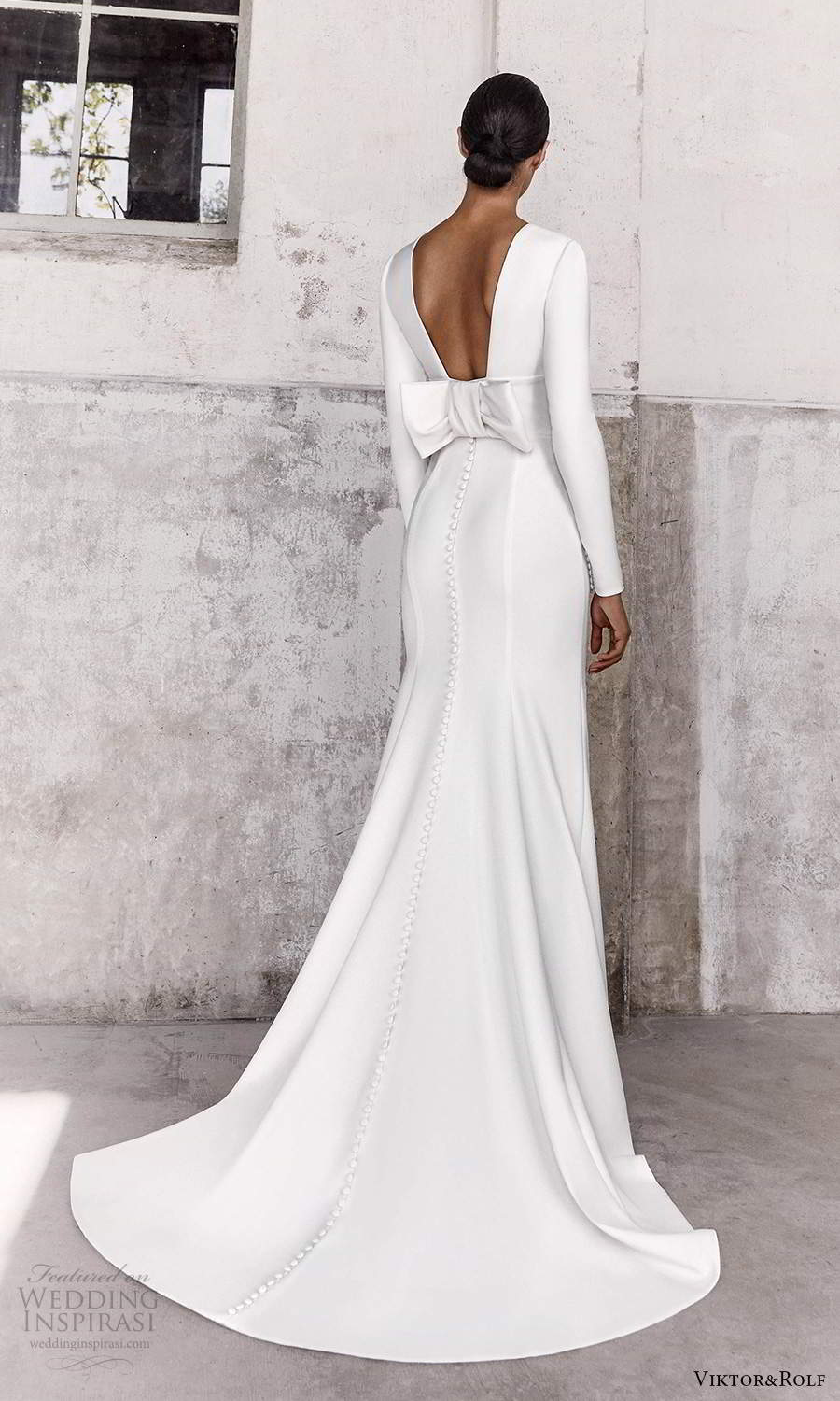 viktor and rolf fall 2021 bridal long sleeves v neckline clean minimalist sheath wedding dress sweep train (3) bv