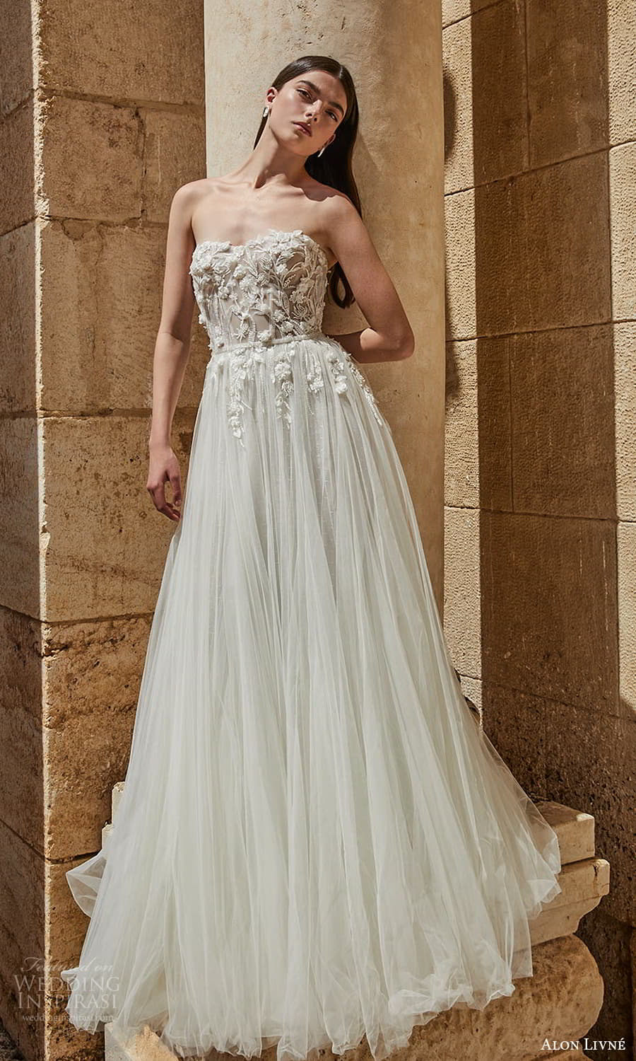 alon livne 2021 bridal strapless sweetheart neckline heavily embellished bodice a line ball gown wedding dress chapel train (10) mv alon livne 2021 bridal strapless sweetheart neckline heavily embellished bodice a line ball gown wedding dress chapel train (10) mv