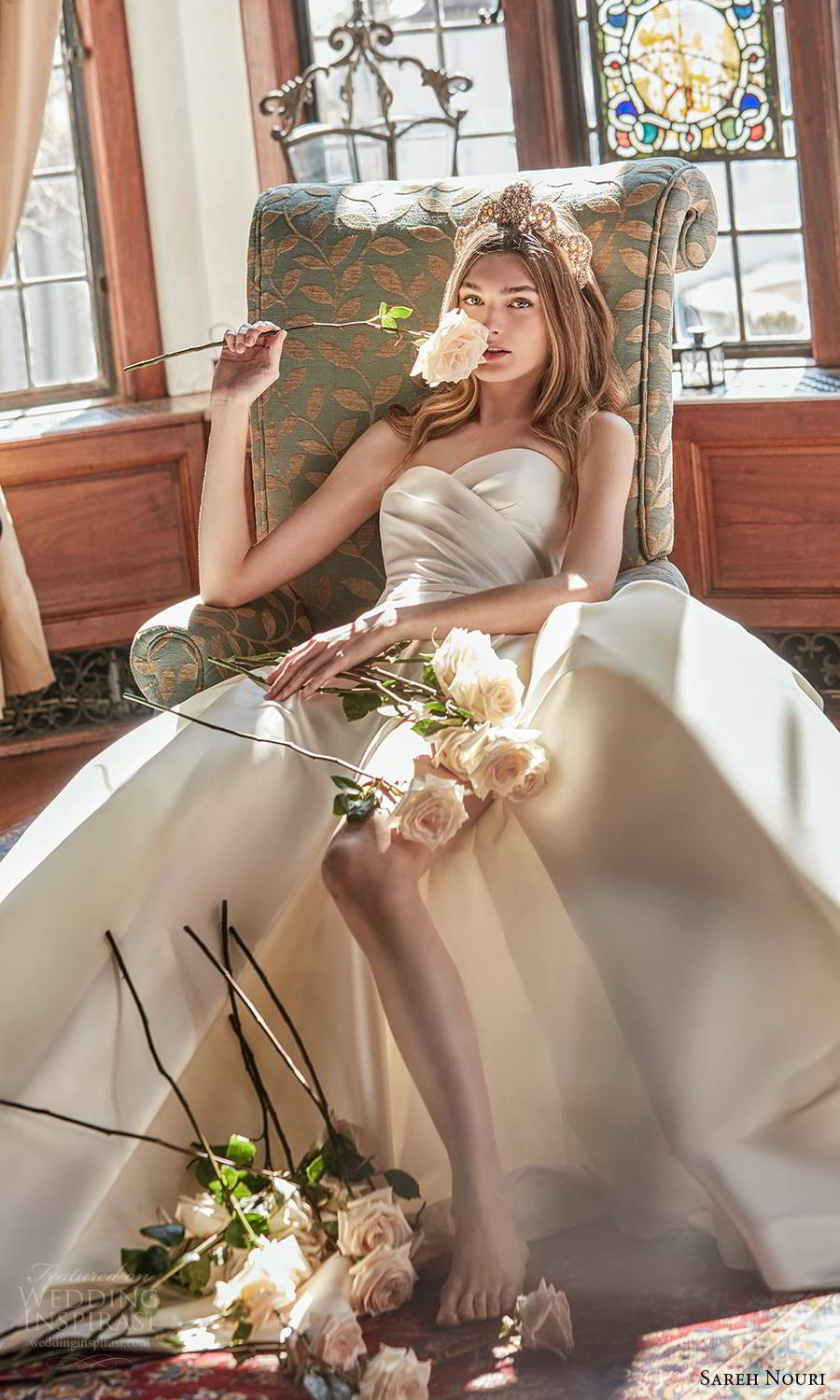sareh nouri spring 2022 bridal strapless sweetheart neckline pleated bodice a line ball gown wedding dress chapel train slit skirt veil (6) fv sareh nouri spring 2022 bridal strapless sweetheart neckline pleated bodice a line ball gown wedding dress chapel train slit skirt veil (6) fv