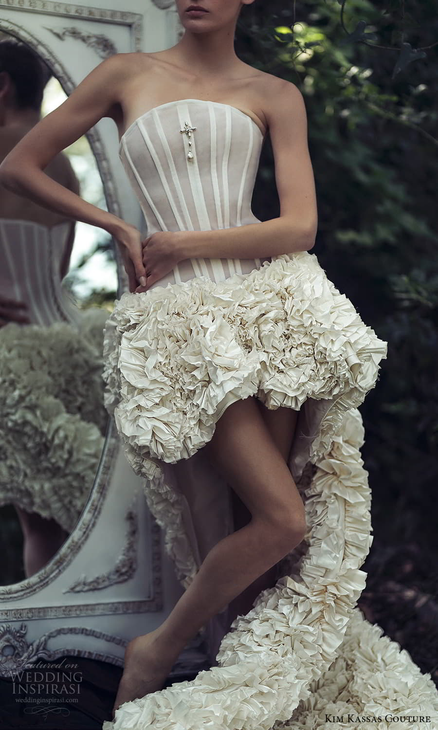 kim kassas spring 2022 bridal strapless curve neckline corset bodice high low a line wedding dress ruffle skirt chapel train (10) zv kim kassas spring 2022 bridal strapless curve neckline corset bodice high low a line wedding dress ruffle skirt chapel train (10) zv