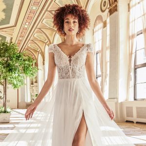 mikaella fall 2021 bridal collection featured on wedding inspirasi thumbnail