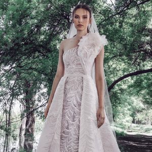 tony ward spring 2022 bridal collection featured on wedding inspirasi thumbnail