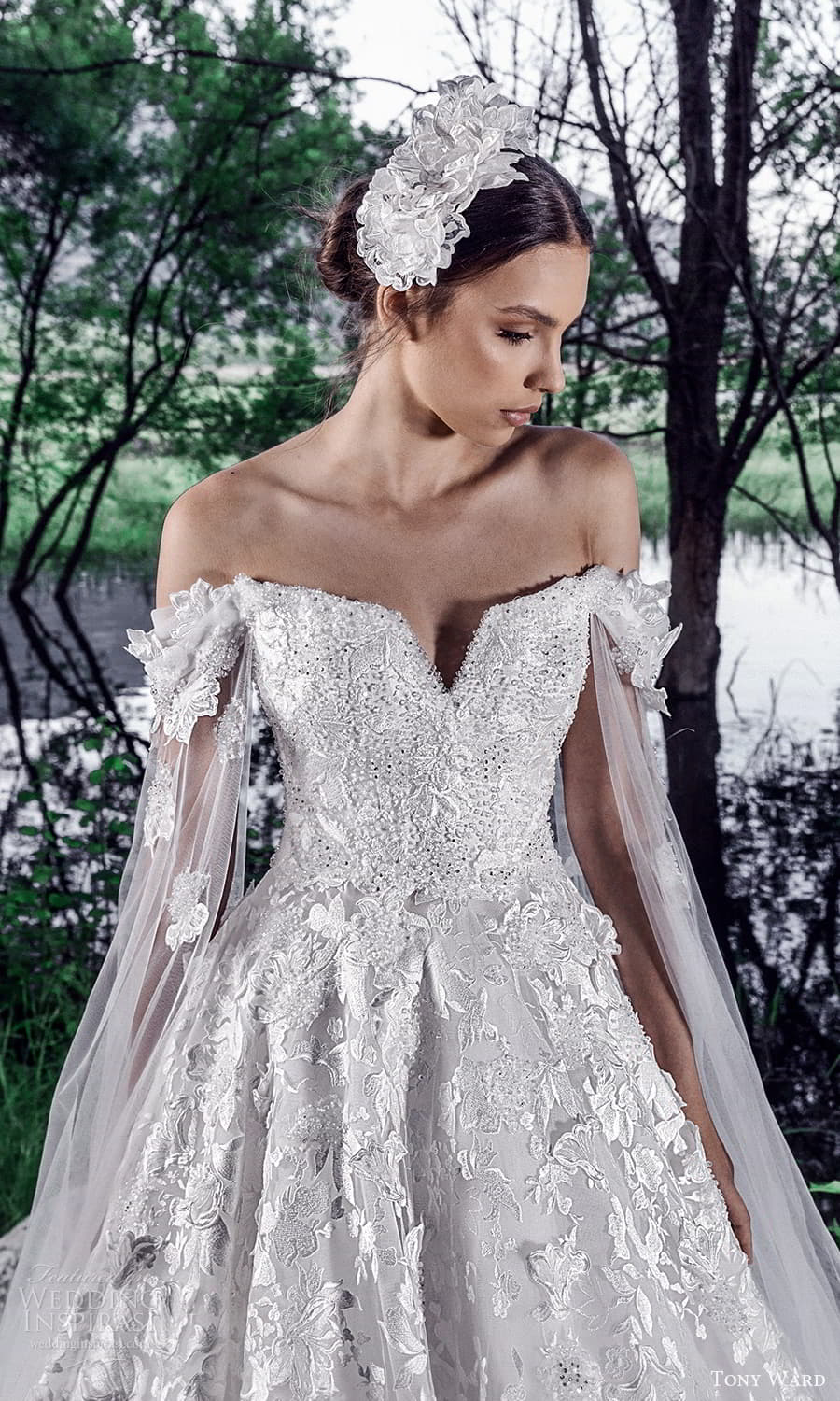 tony ward spring 2022 bridal sheer split long sleeves v neckline fully embellished a line ball gown wedding dress (12) zv