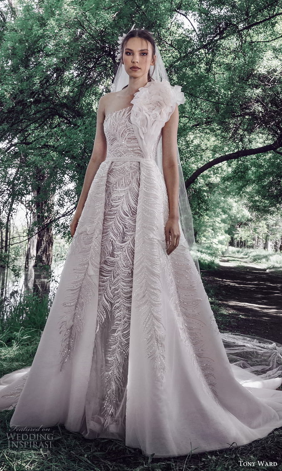 tony ward spring 2022 bridal sleeveless one shoulder ruffle strap fully embellished sheath wedding dress a line ball gown overskirt (6) mv